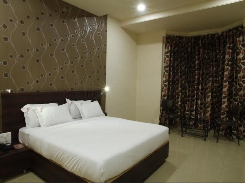 Hotel Sangam Regency Ratnāgiri Екстериор снимка